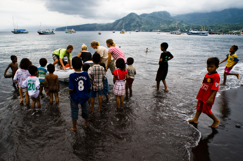 indonesia-2010-DSC7190-photo-chris-erlbeck.jpg