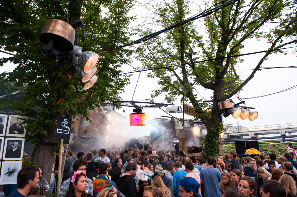 shoeless-festival-ruigoord-2015DSC-4514-foto-chris-erlbeck.jpg