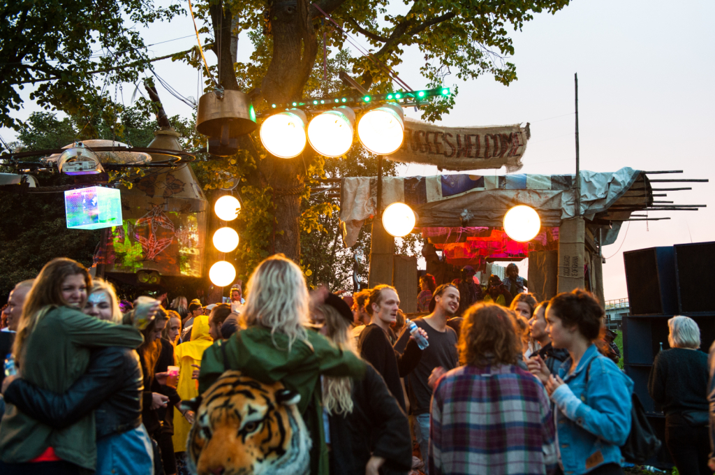 shoeless-festival-ruigoord-2015DSC-4613-foto-chris-erlbeck.jpg