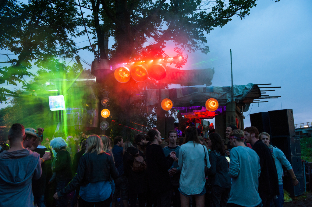 shoeless-festival-ruigoord-2015DSC-4673-foto-chris-erlbeck.jpg